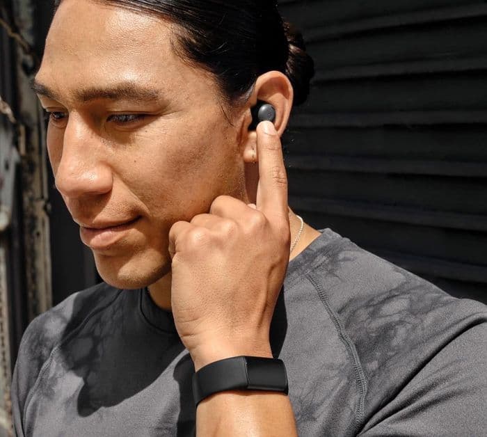 Použití náramku fitbit