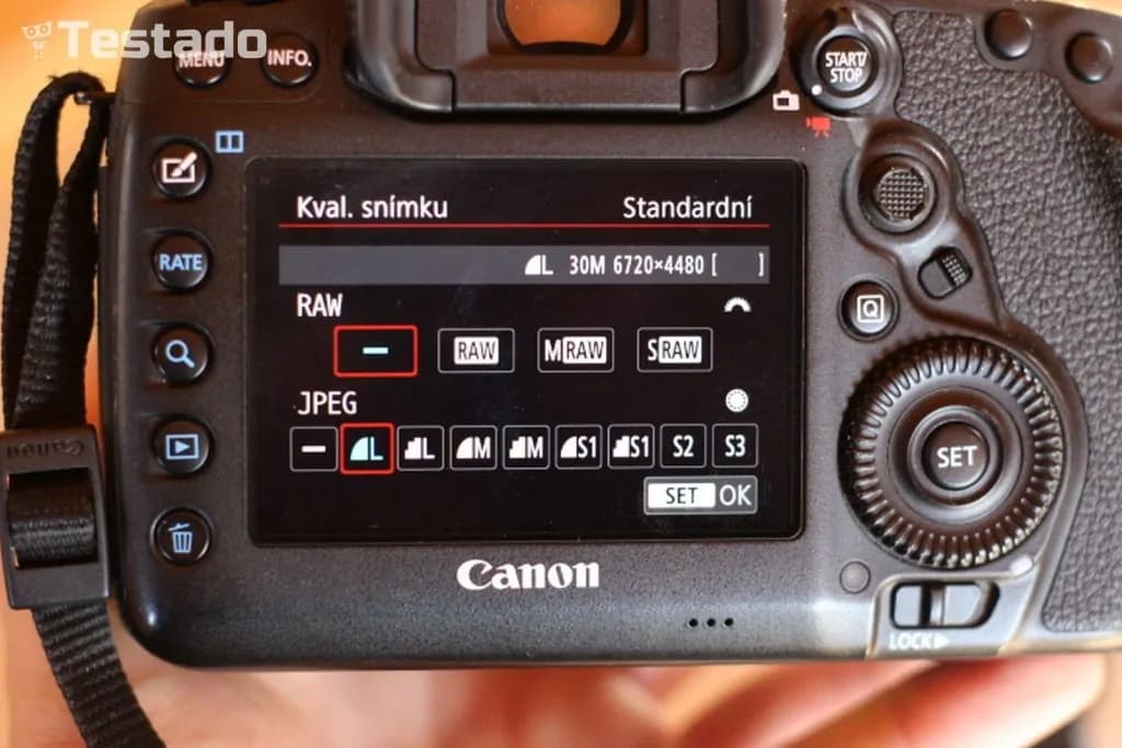 Canon EOS 5D Mark IV