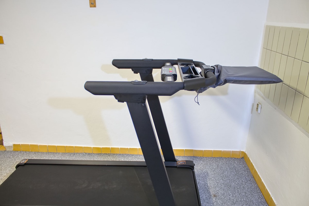 Běžecký pás inSPORTline ZenRun 120, Testado recenze, postup vybalení