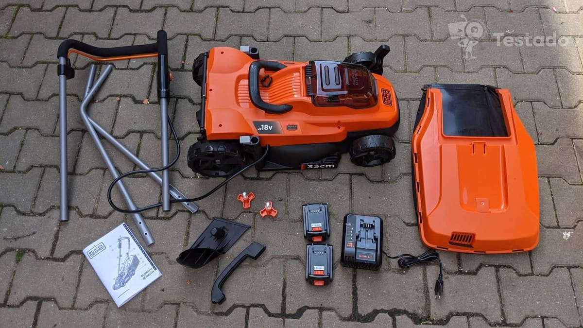 recenze Black & Decker BCMW3318
