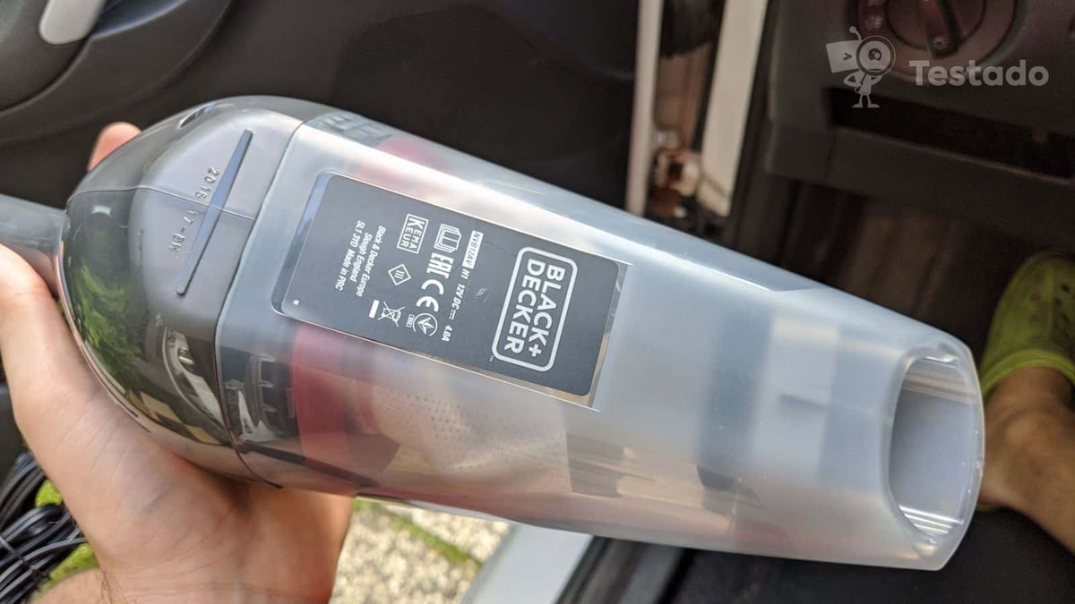 Recenze a test vysavače do auta Black & Decker NVB12AVA