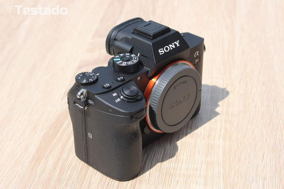 Sony Alpha A7R III