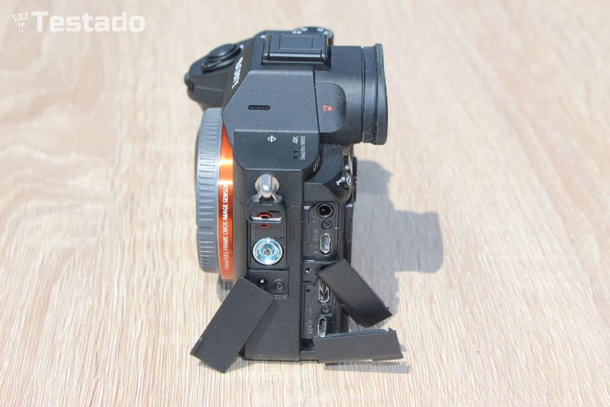 Sony Alpha A7R III