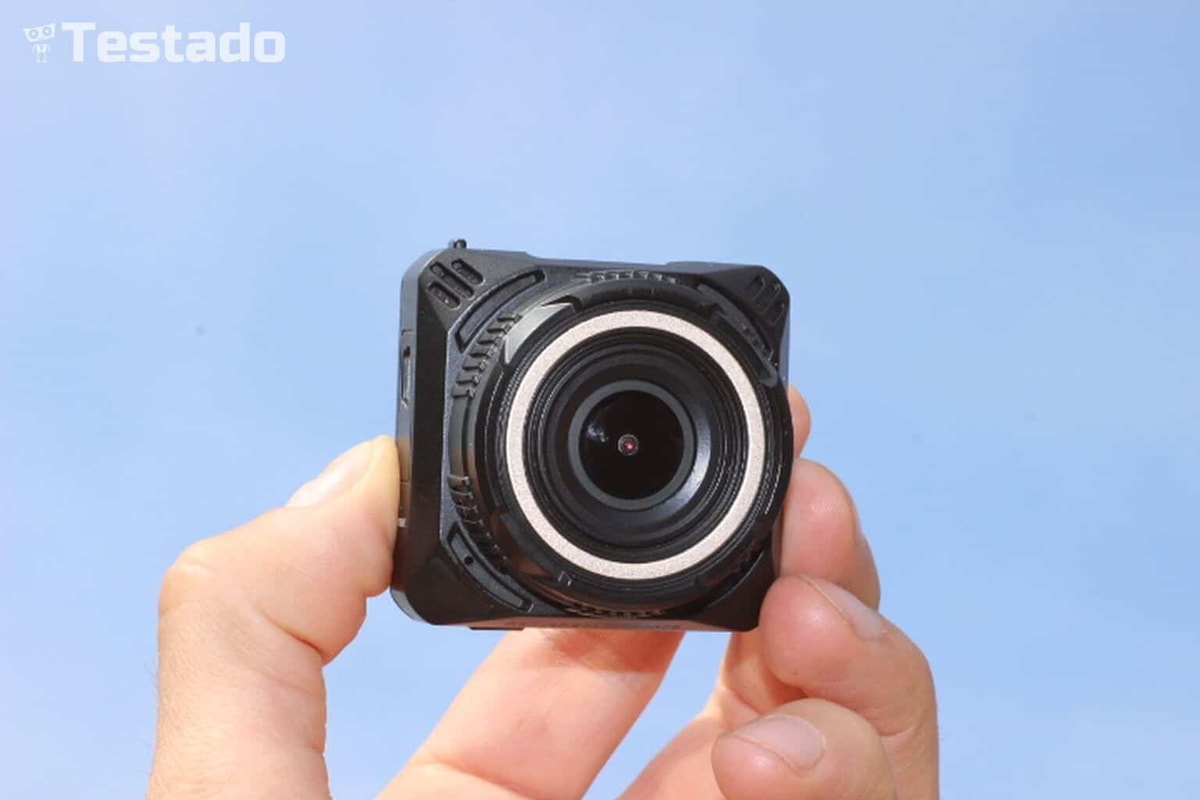 Recenze autokamery Navitel R600 Quad HD