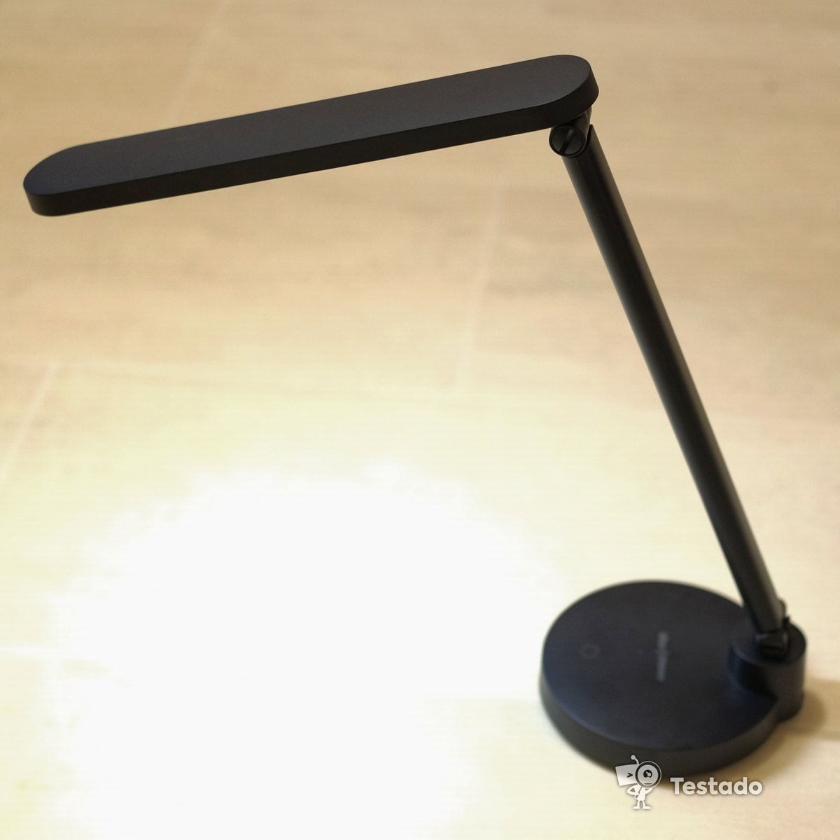 testujeme AlzaPower LLT-61WDB Led Table lamp