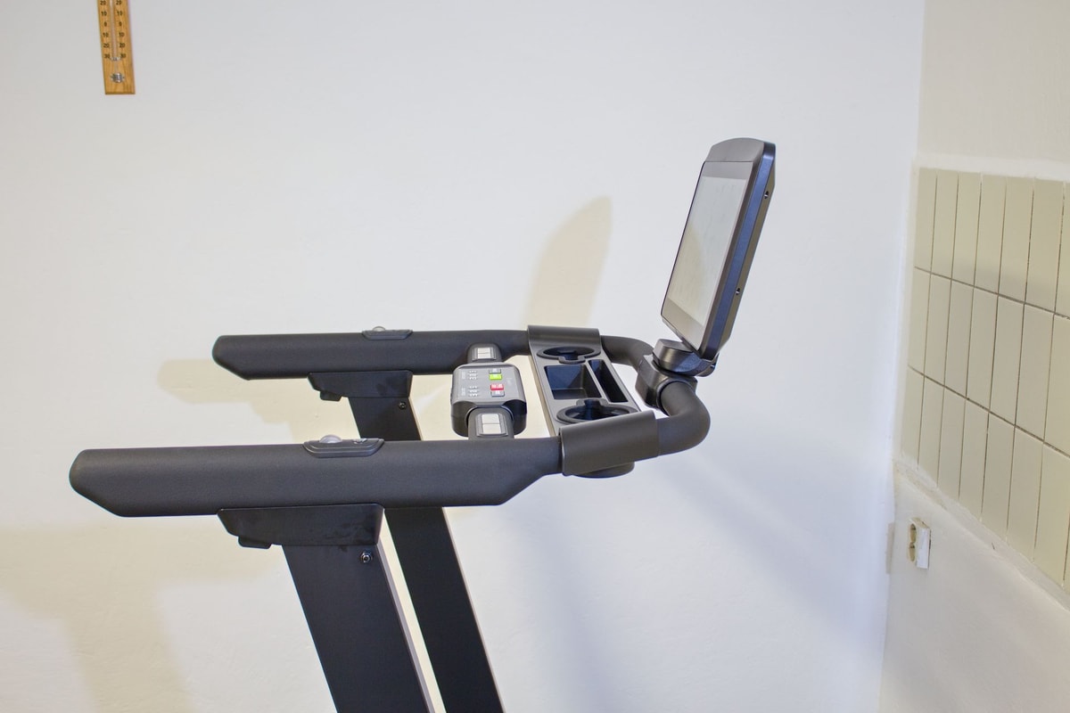 Běžecký pás inSPORTline ZenRun 120, Testado recenze, postup vybalení
