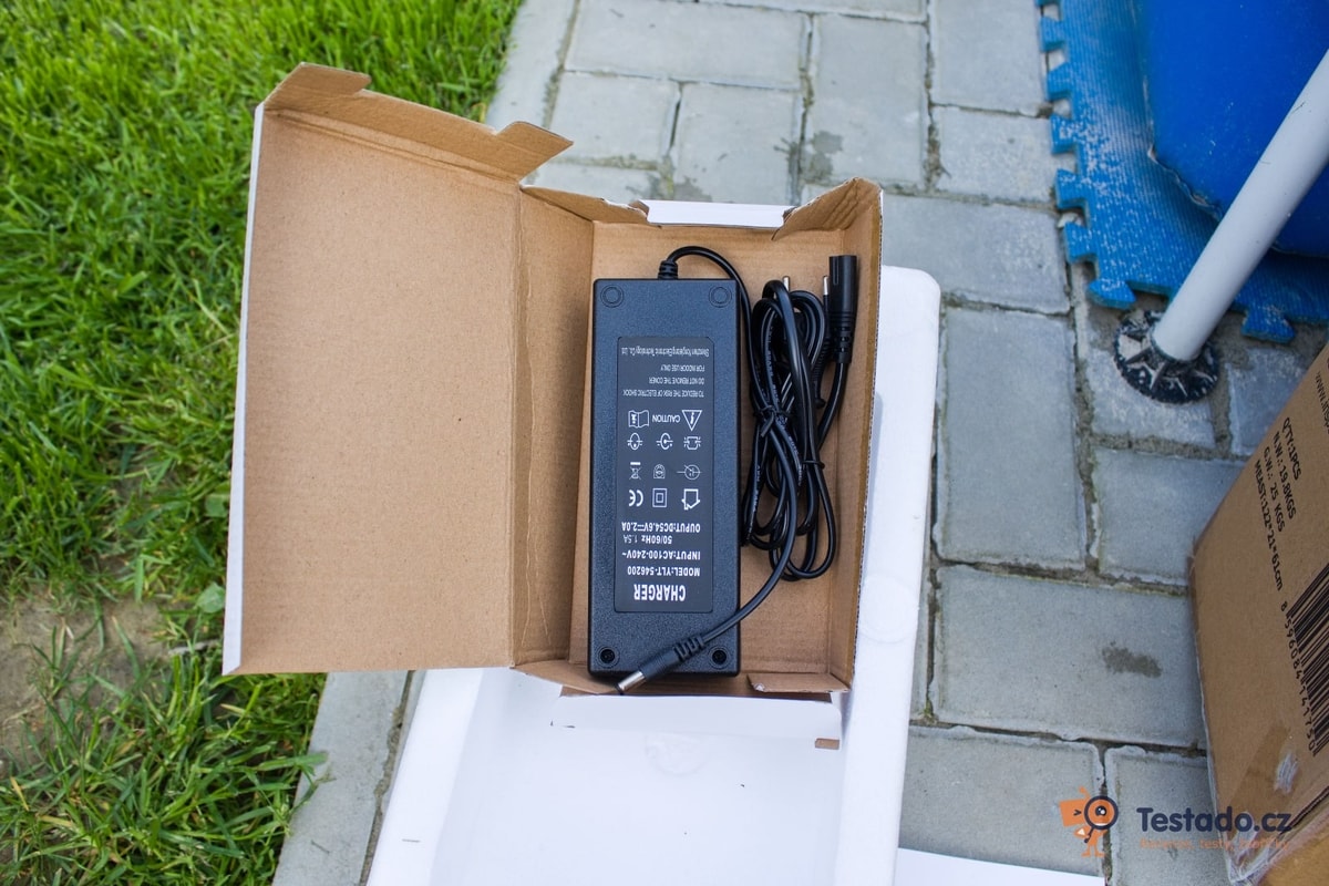 W-TEC Lambreto Max recenze koloběžky