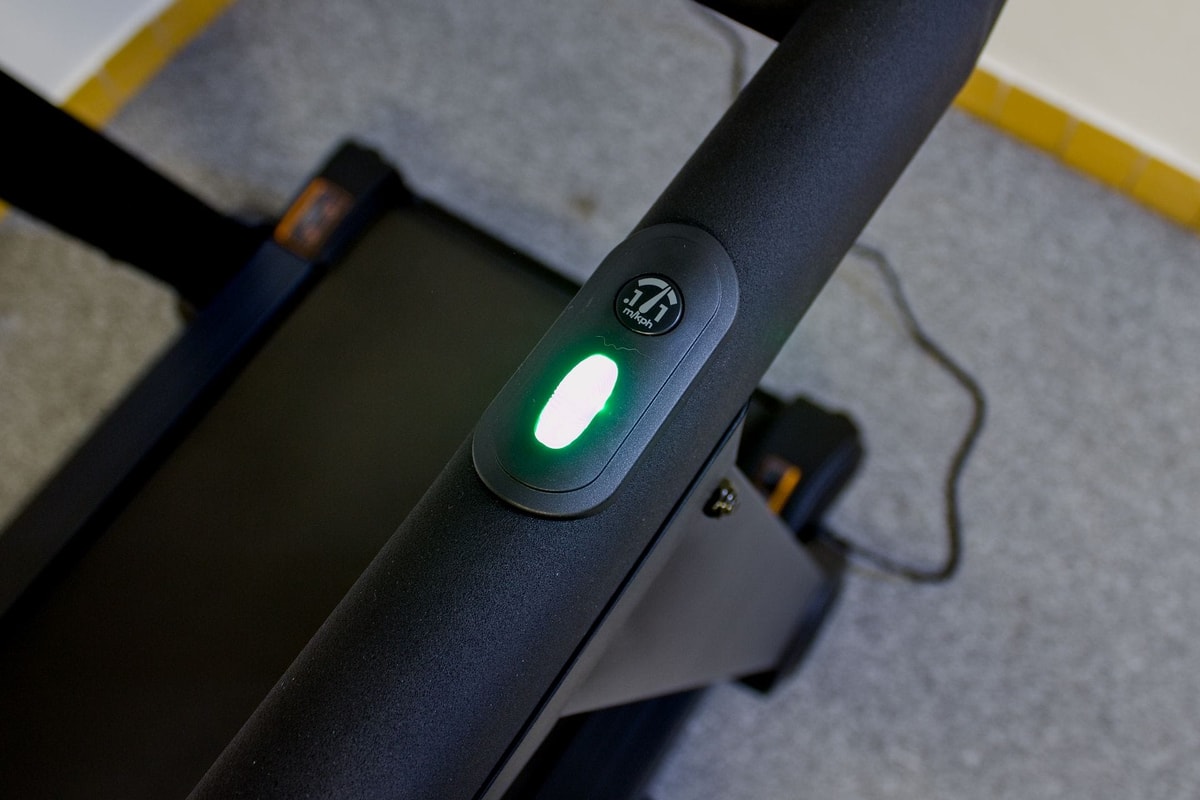 nastavení rychlosti pásu, inSPORTline ZenRun 120, recenze Testado