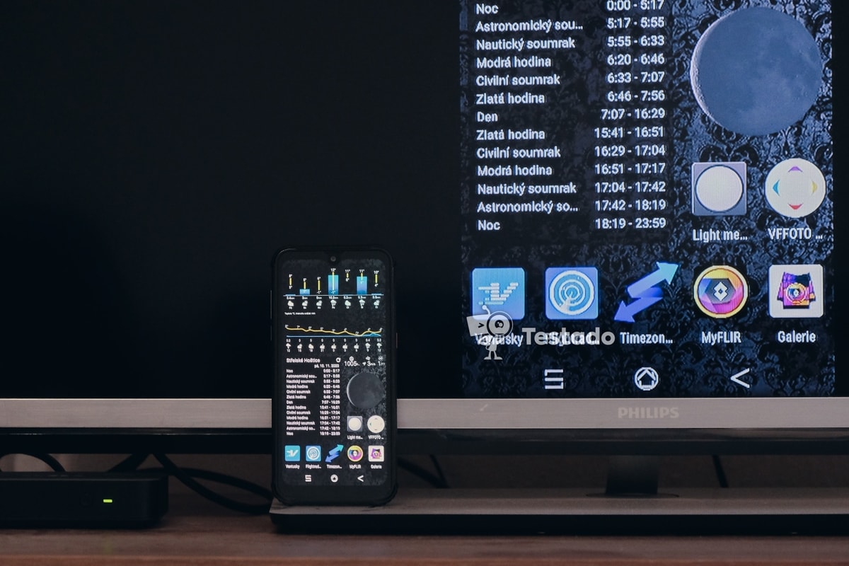 Tesla MediaBox XT850 android