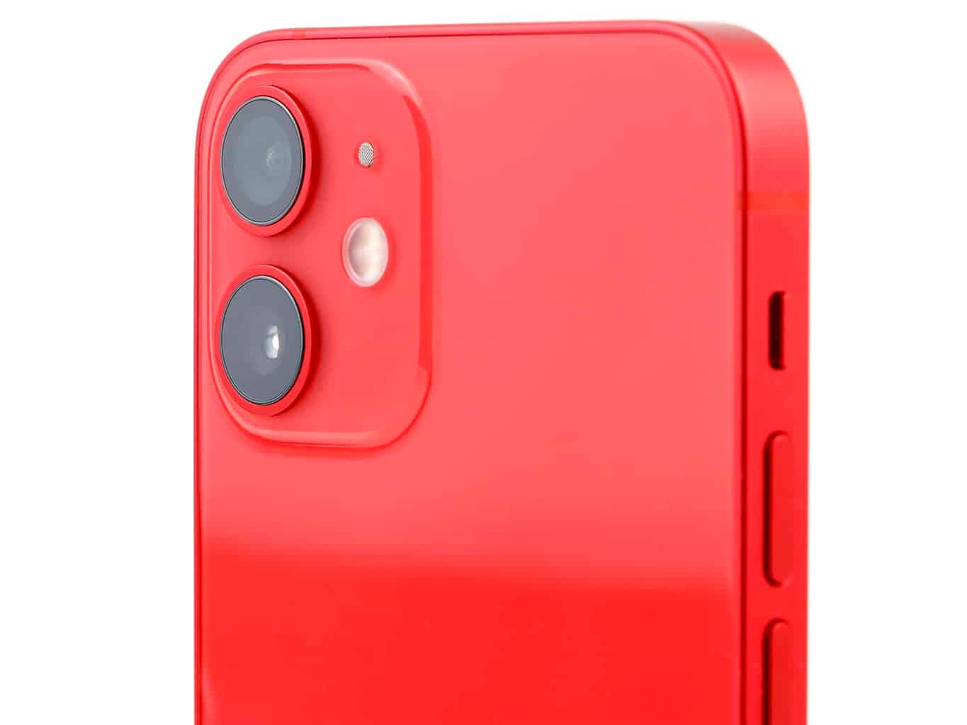jak fotí iPhone 12 mini