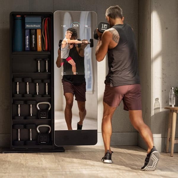 Co fitness zrcadlo opravdu umí - fitness zrcadlo