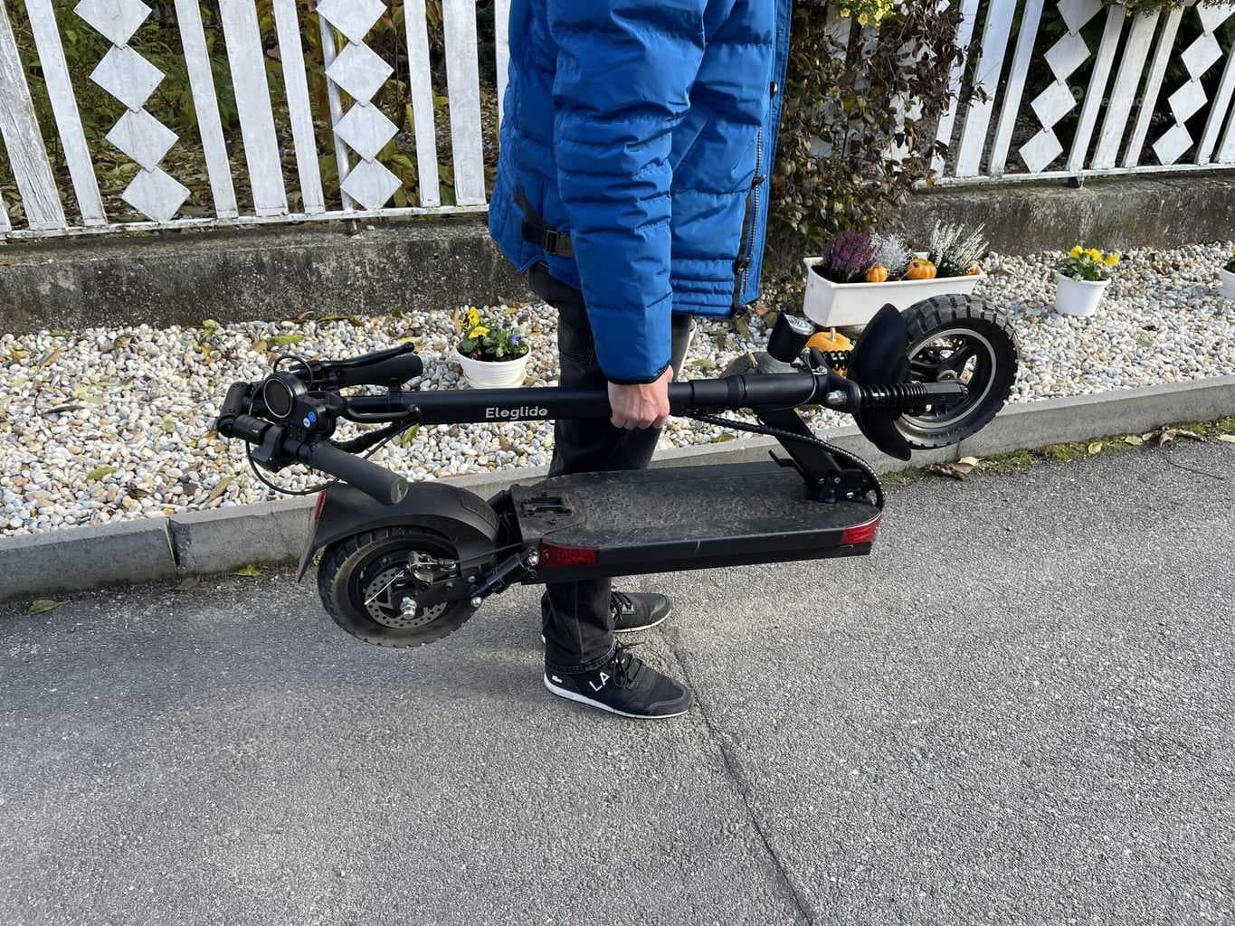 Eleglide D1 E-scooter - recenze elektrokoloběžky