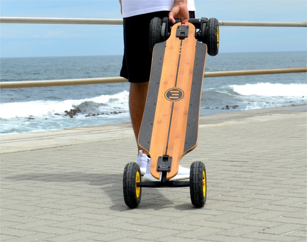 Elektrické longboardy a skateboardy