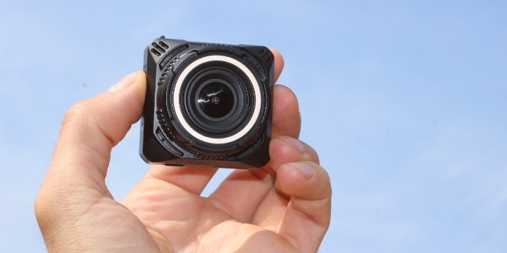 Recenze autokamery Navitel R600 Quad HD
