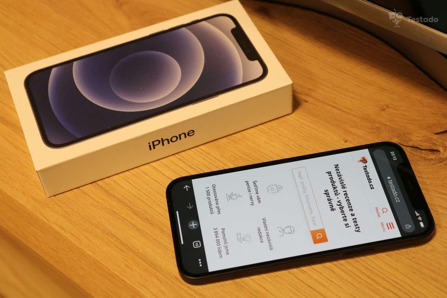 Recenze a test iPhone 12