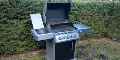 hodnocení plynového grilu Napoleon ROGUE SE 425
