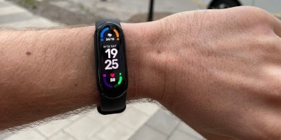 Recenze fitness náramku Xiaomi Mi Band 6